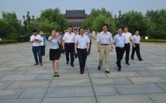 江西省委常委、省委宣传部部长姚亚平视察龙八集团